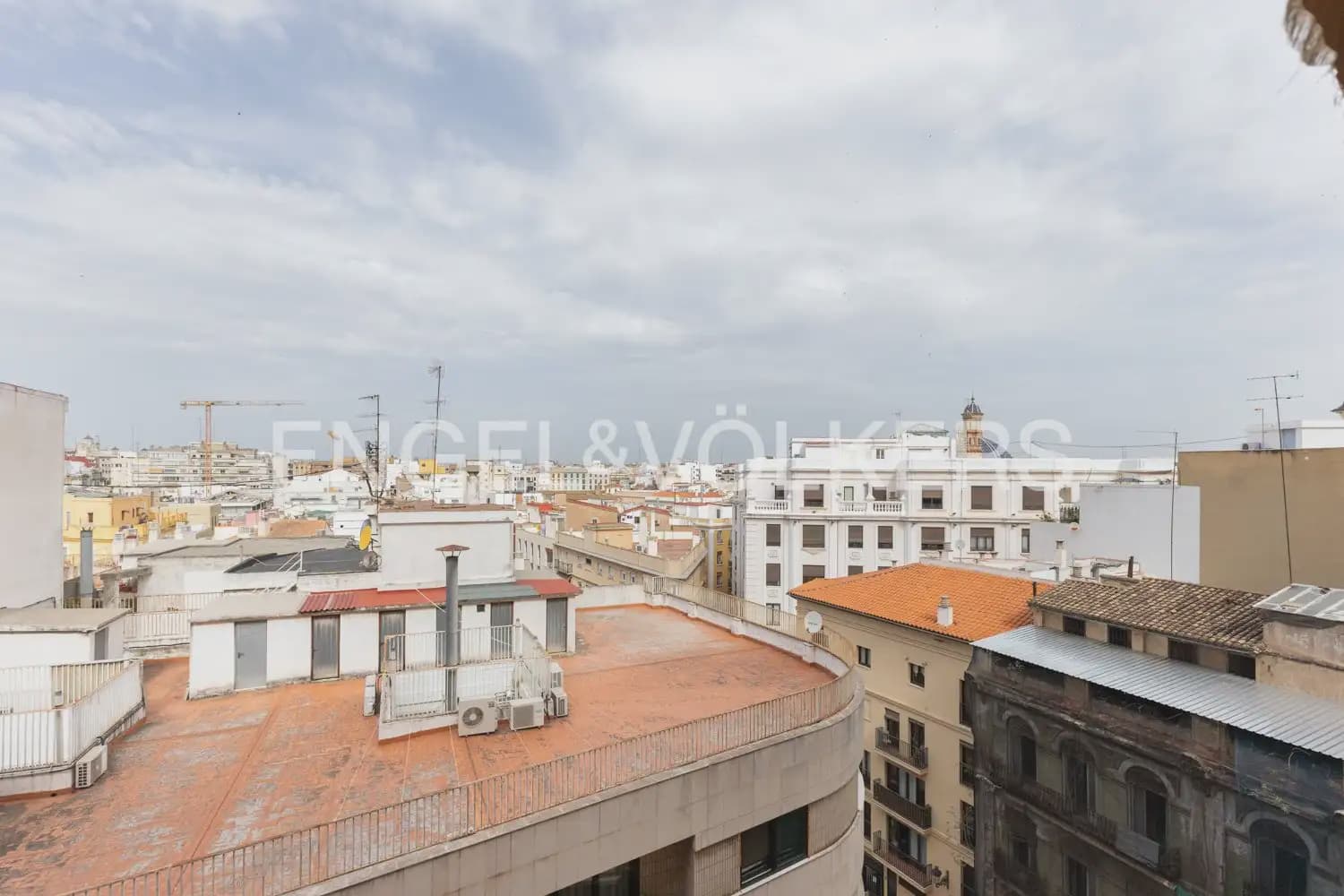4 soveværelse Lejlighed til salg i Valencia by - € 595.000 (Ref: 9964484)