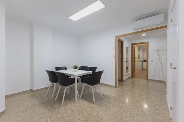 4 soverom Leilighet til leie i Arrancapins, Valencia by med garasje - € 1 600 (Ref: 9965591)