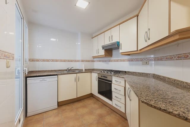 4 soverom Leilighet til leie i Arrancapins, Valencia by med garasje - € 1 600 (Ref: 9965591)