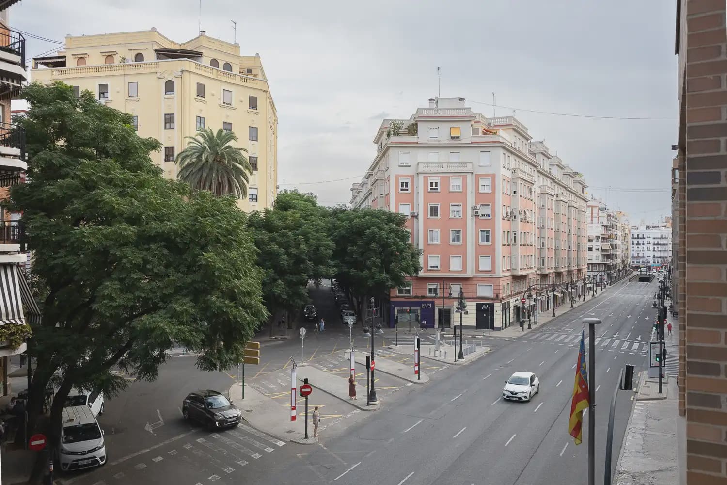 4 soveværelse Lejlighed til leje i Valencia by med garage - € 1.600 (Ref: 9965591)