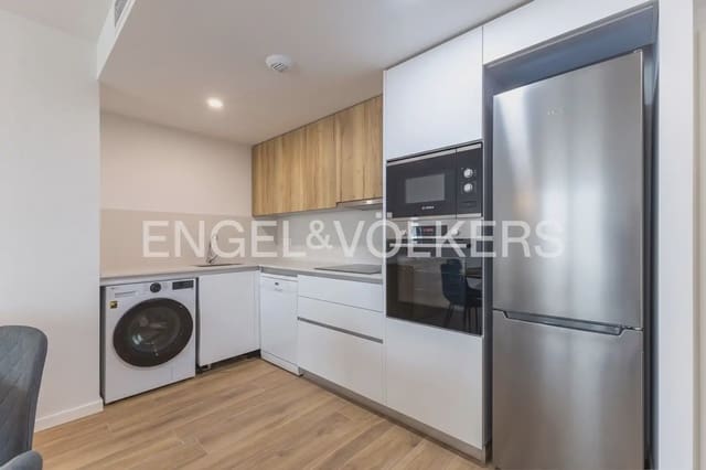 2 bedroom Flat for rent in Quart de Poblet with pool garage - € 1,500 (Ref: 9965592)
