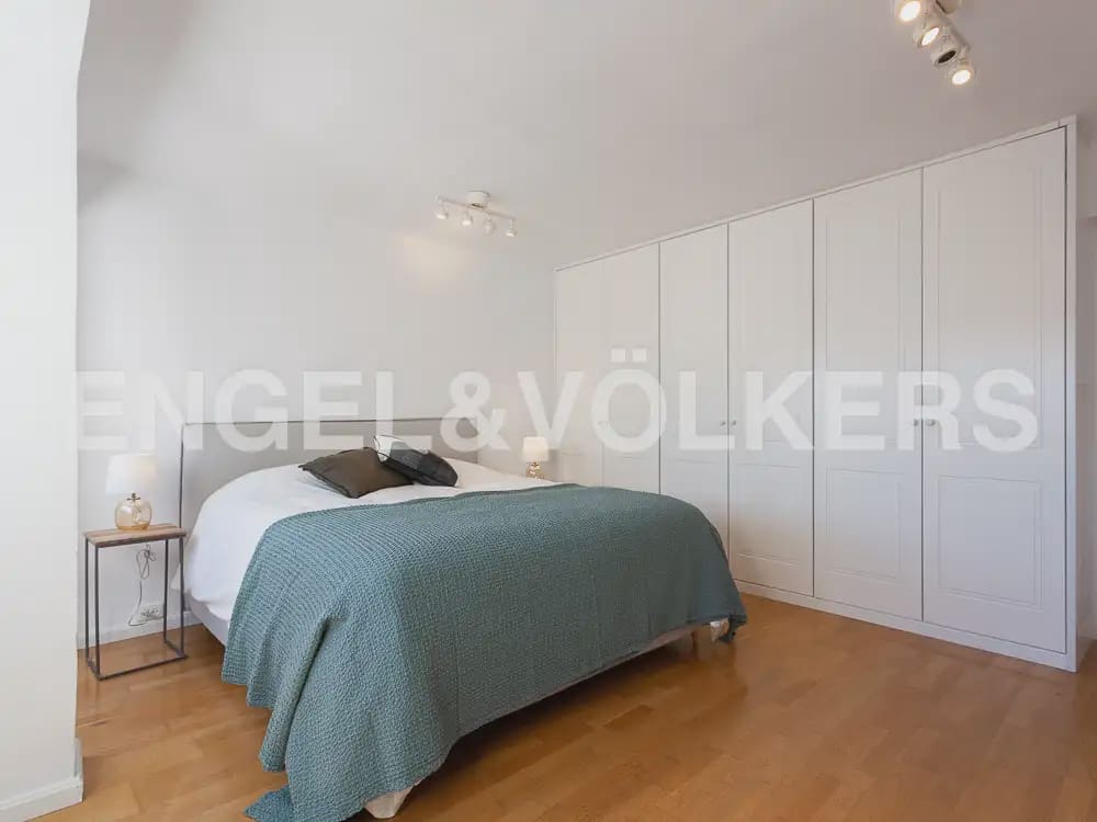 2 soveværelse Penthouse til leje i Valencia by - € 1.700 (Ref: 9965593)