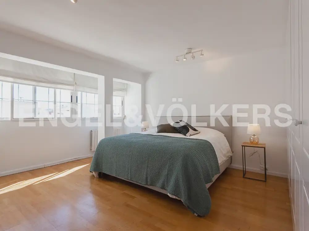 2 soveværelse Penthouse til leje i Valencia by - € 1.700 (Ref: 9965593)