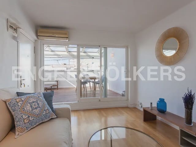 2 soveværelse Penthouse til leje i El Carme, Valencia by - € 1.700 (Ref: 9965593)