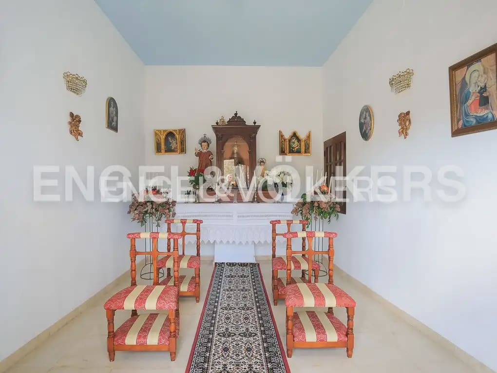 Finca/Casa Rural de 4 habitaciones en Ayora en venta con piscina - 4.800.000 € (Ref: 9965594)
