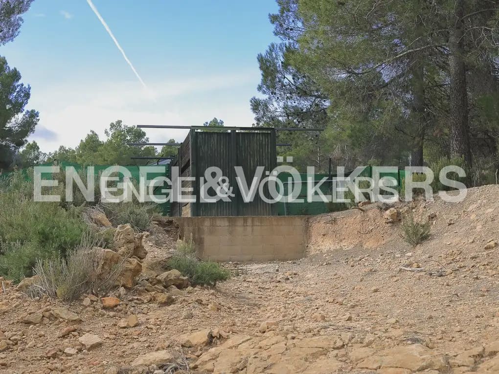 Finca/Casa Rural de 4 habitaciones en Ayora en venta con piscina - 4.800.000 € (Ref: 9965594)