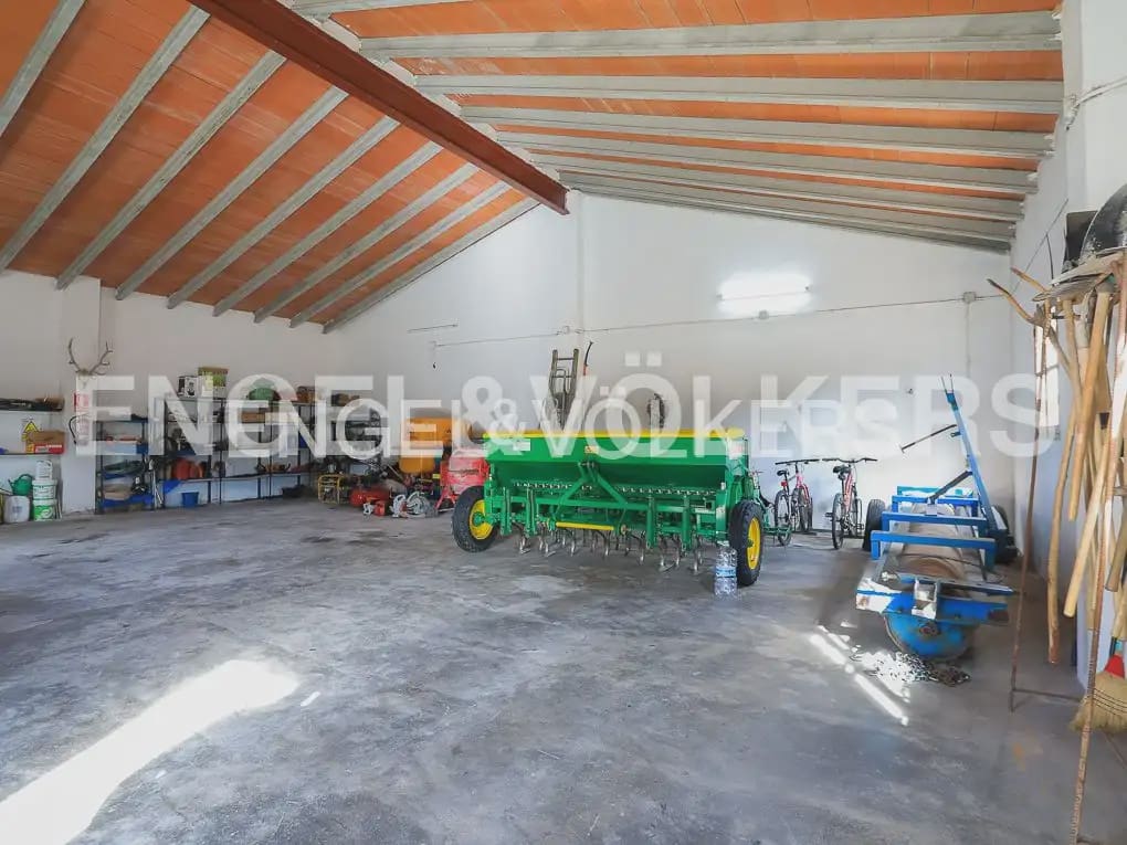 Finca/Casa Rural de 4 habitaciones en Ayora en venta con piscina - 4.800.000 € (Ref: 9965594)