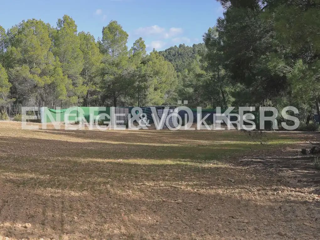 Finca/Casa Rural de 4 habitaciones en Ayora en venta con piscina - 4.800.000 € (Ref: 9965594)