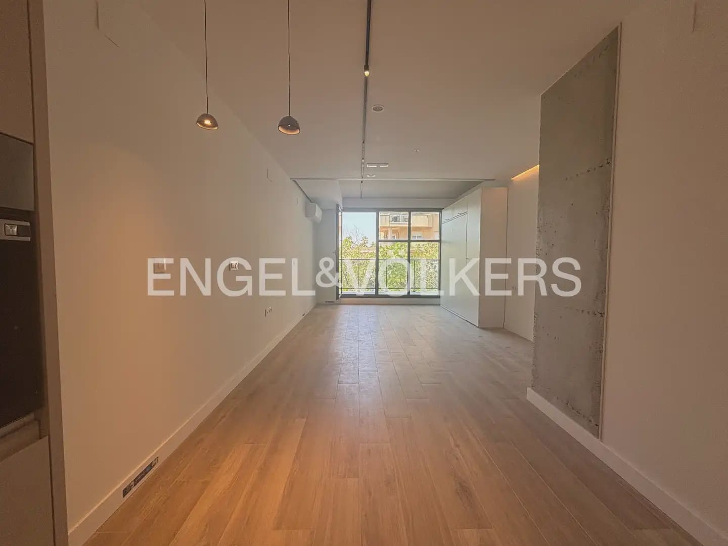 1 quarto Apartamento para arrendar em Valencia cidade - 1 500 € (Ref: 9965746)