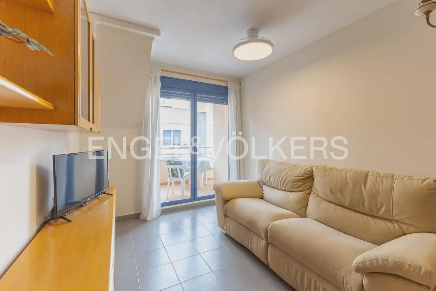 2 soverom Leilighet til leie i Canet d'En Berenguer med svømmebasseng garasje - € 1 500 (Ref: 9965747)