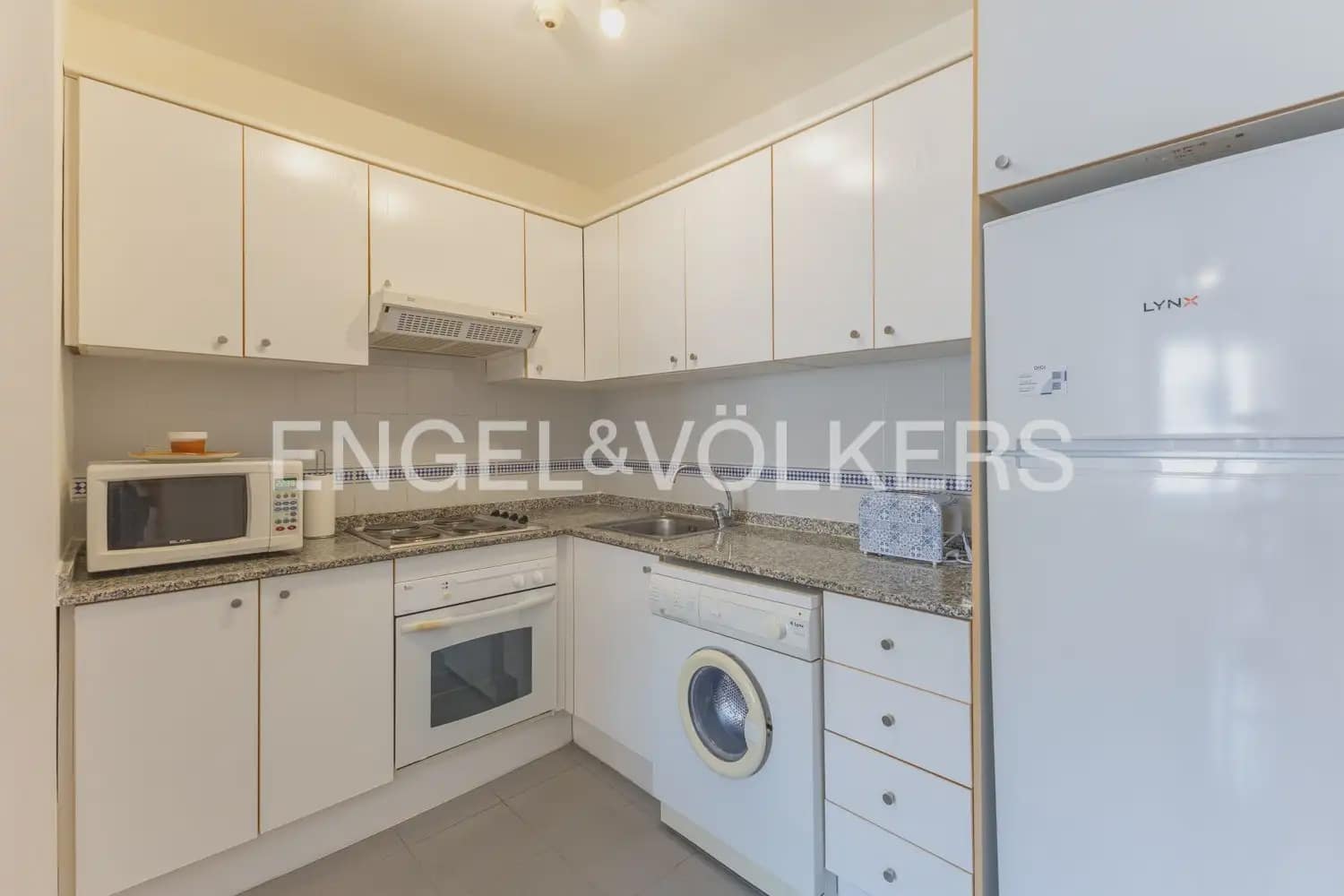 2 soverom Leilighet til leie i Canet d'En Berenguer med svømmebasseng garasje - € 1 500 (Ref: 9965747)