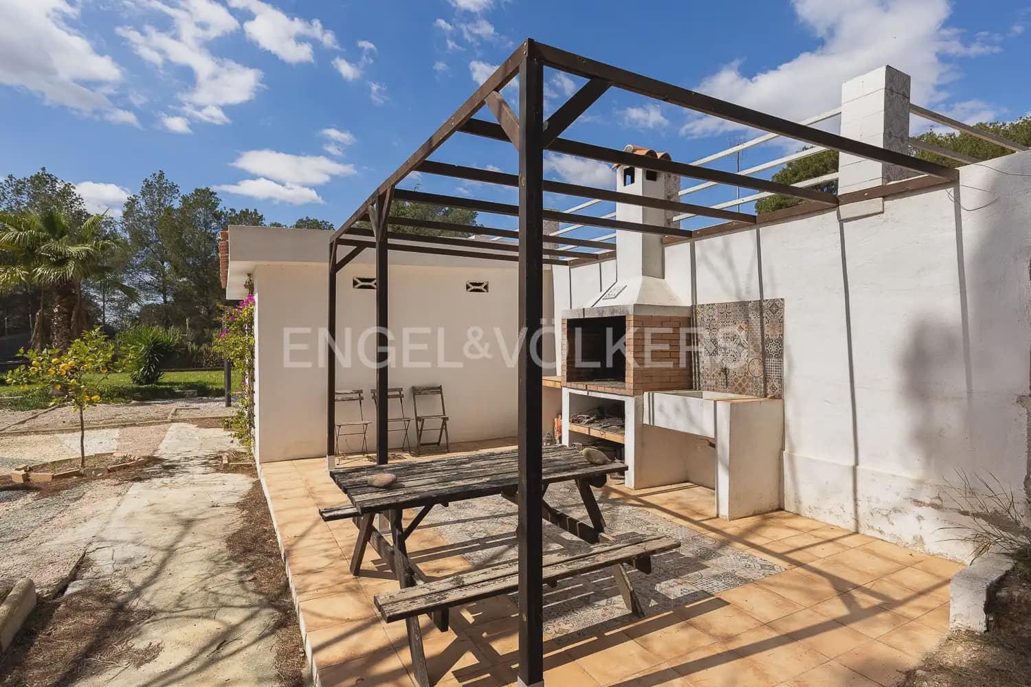 6 slaapkamer Villa te koop in Betera met zwembad garage - € 580.000 (Ref: 9965749)