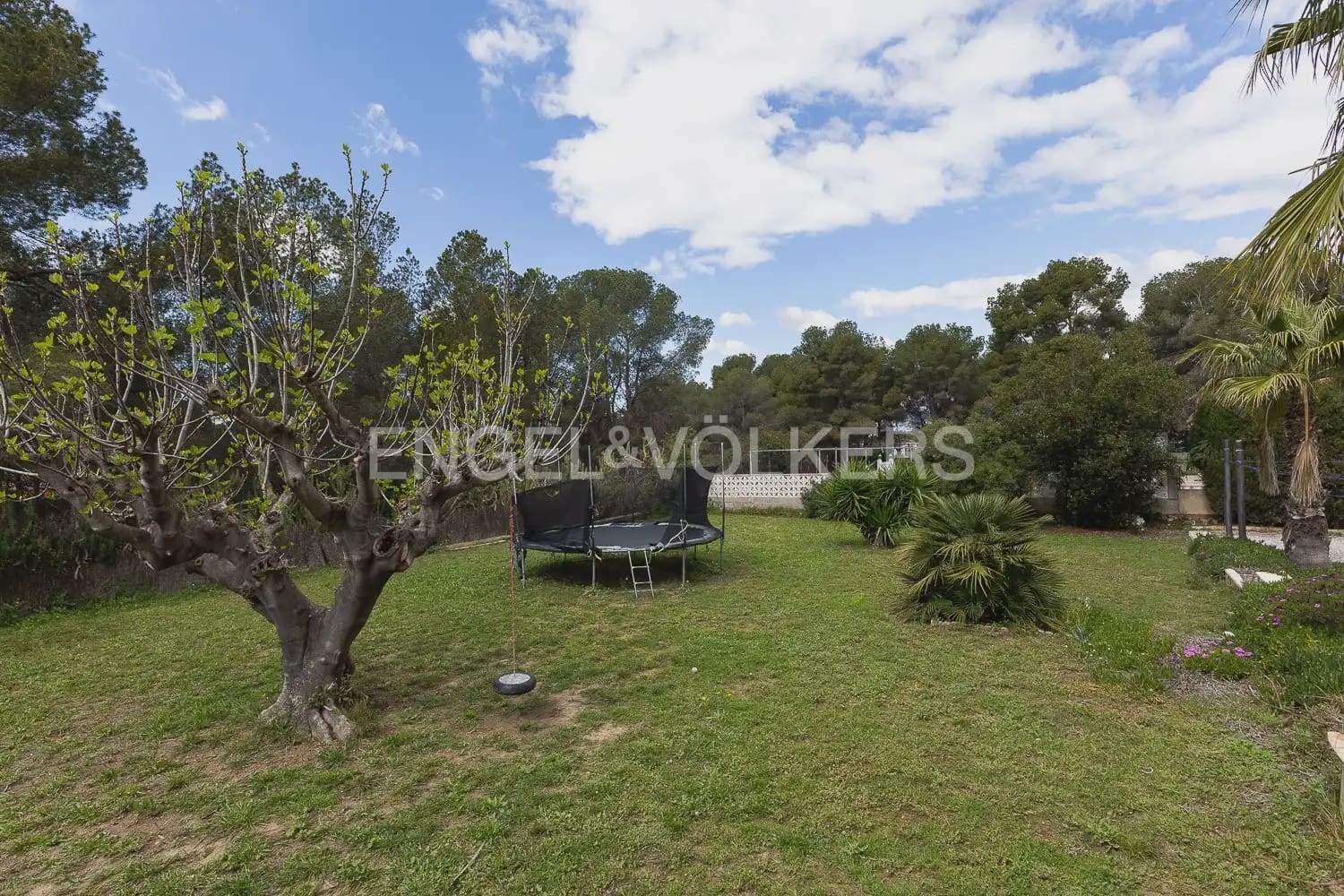6 slaapkamer Villa te koop in Betera met zwembad garage - € 580.000 (Ref: 9965749)