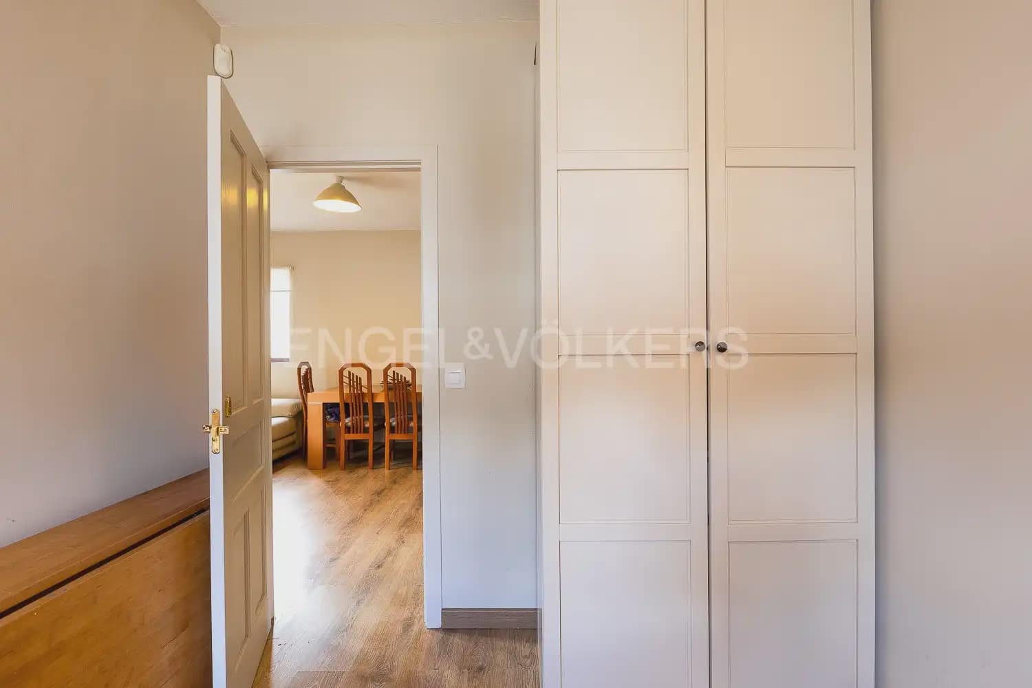 6 slaapkamer Villa te koop in Betera met zwembad garage - € 580.000 (Ref: 9965749)
