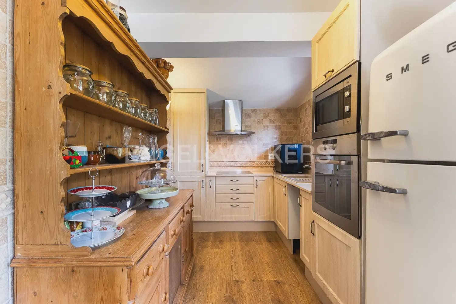 6 slaapkamer Villa te koop in Betera met zwembad garage - € 580.000 (Ref: 9965749)