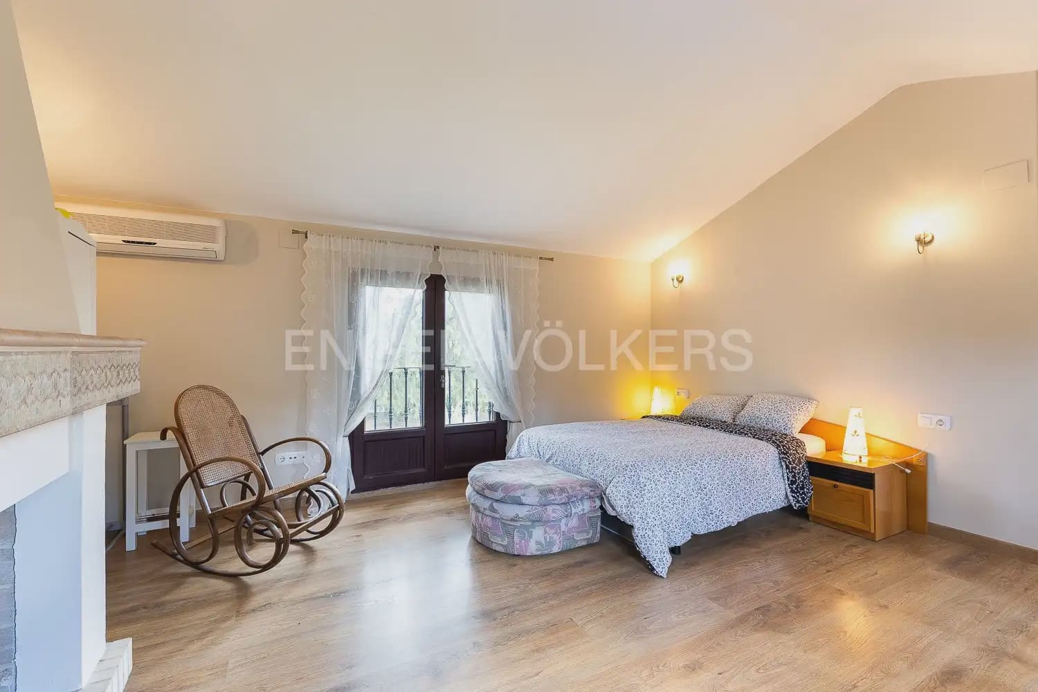 6 slaapkamer Villa te koop in Betera met zwembad garage - € 580.000 (Ref: 9965749)