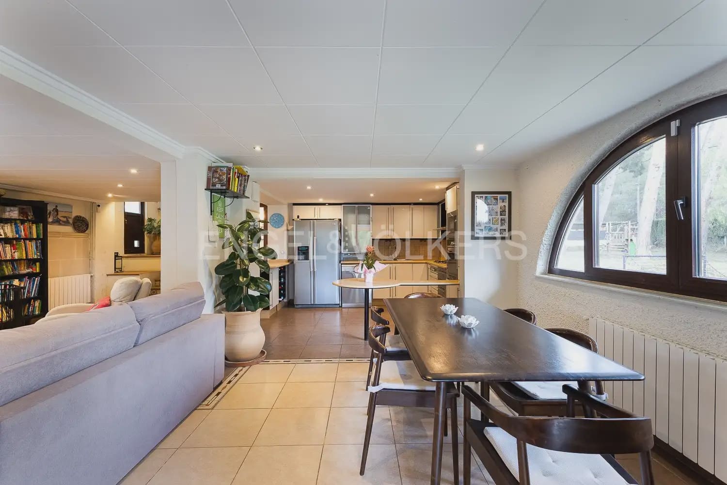6 slaapkamer Villa te koop in Betera met zwembad garage - € 580.000 (Ref: 9965749)