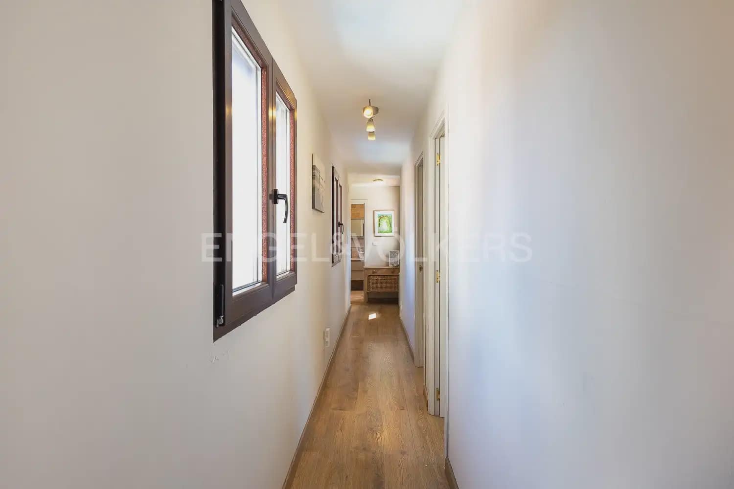 6 slaapkamer Villa te koop in Betera met zwembad garage - € 580.000 (Ref: 9965749)
