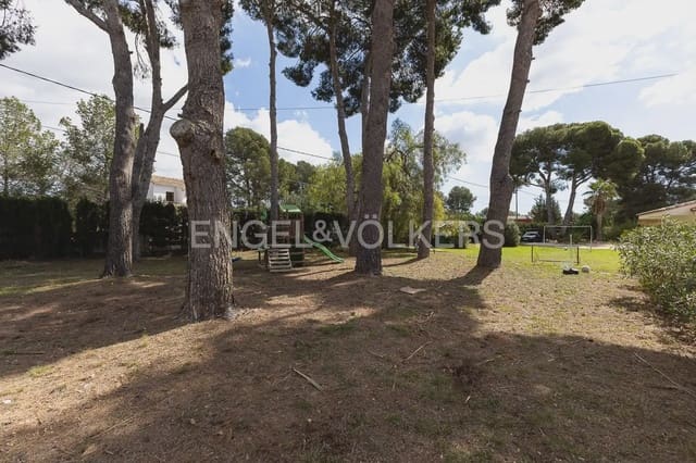 Chalet de 6 habitaciones en Bétera en venta con piscina garaje - 580.000 € (Ref: 9965749)