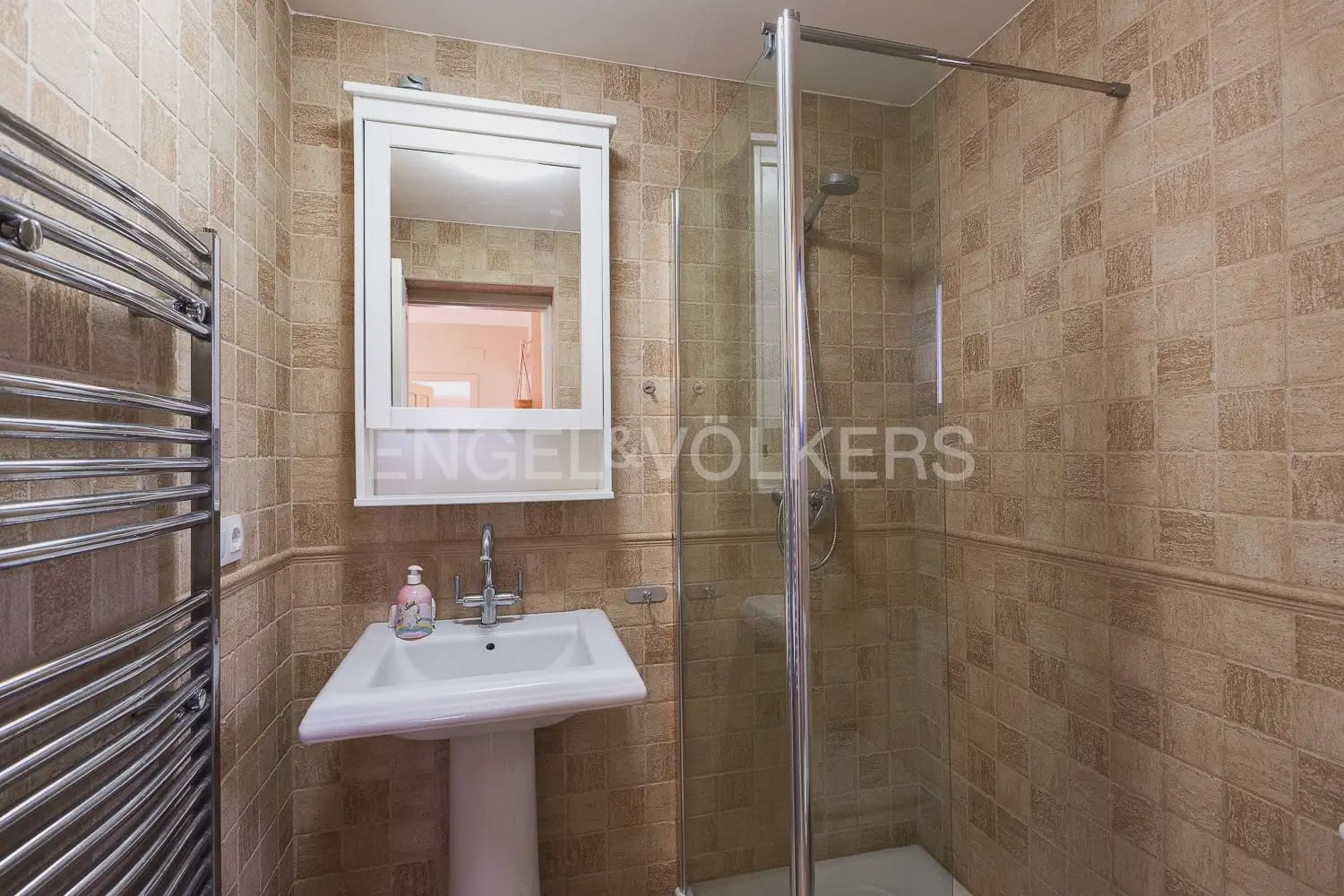 6 slaapkamer Villa te koop in Betera met zwembad garage - € 580.000 (Ref: 9965749)