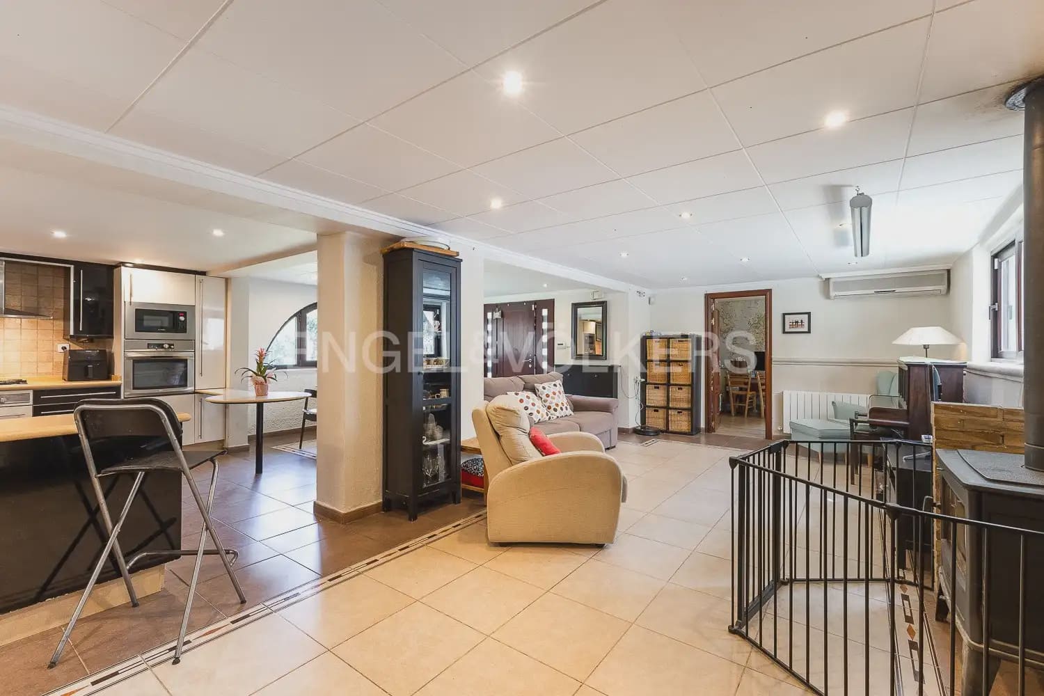 6 slaapkamer Villa te koop in Betera met zwembad garage - € 580.000 (Ref: 9965749)