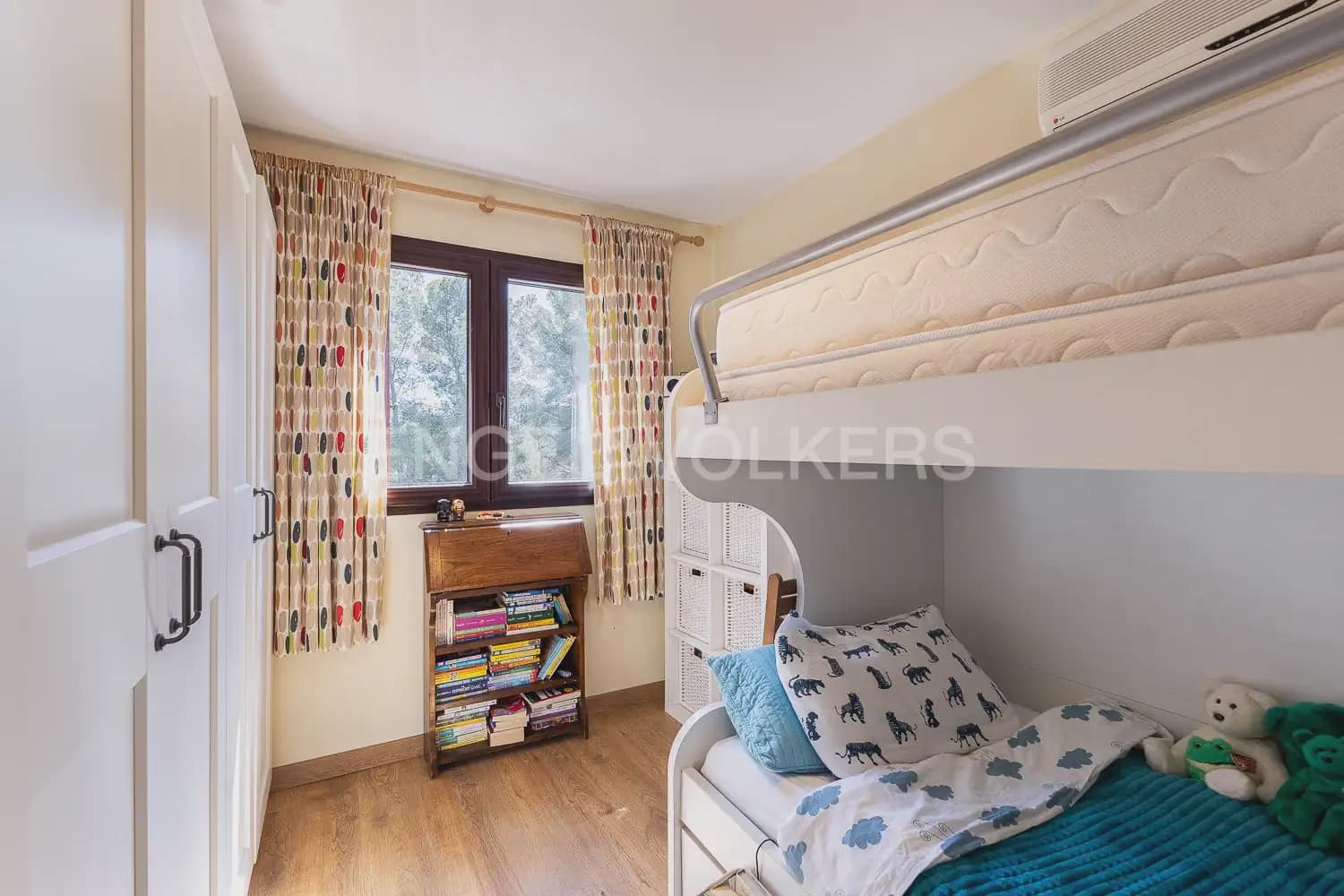 6 slaapkamer Villa te koop in Betera met zwembad garage - € 580.000 (Ref: 9965749)