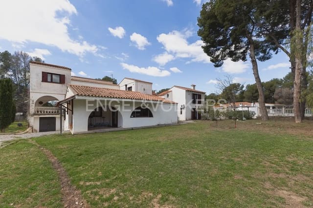 6 slaapkamer Villa te koop in Bétera met zwembad garage - € 580.000 (Ref: 9965749)