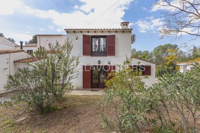6 slaapkamer Villa te koop in Bétera met zwembad garage - € 580.000 (Ref: 9965749)