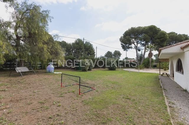 6 slaapkamer Villa te koop in Bétera met zwembad garage - € 580.000 (Ref: 9965749)