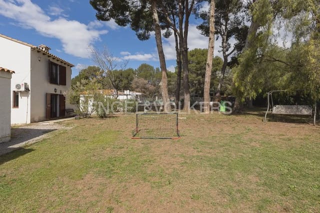 6 slaapkamer Villa te koop in Bétera met zwembad garage - € 580.000 (Ref: 9965749)