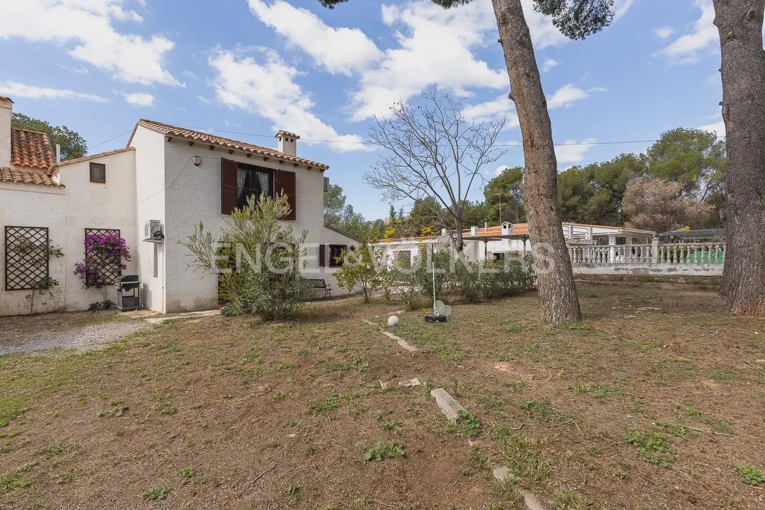 6 slaapkamer Villa te koop in Betera met zwembad garage - € 580.000 (Ref: 9965749)