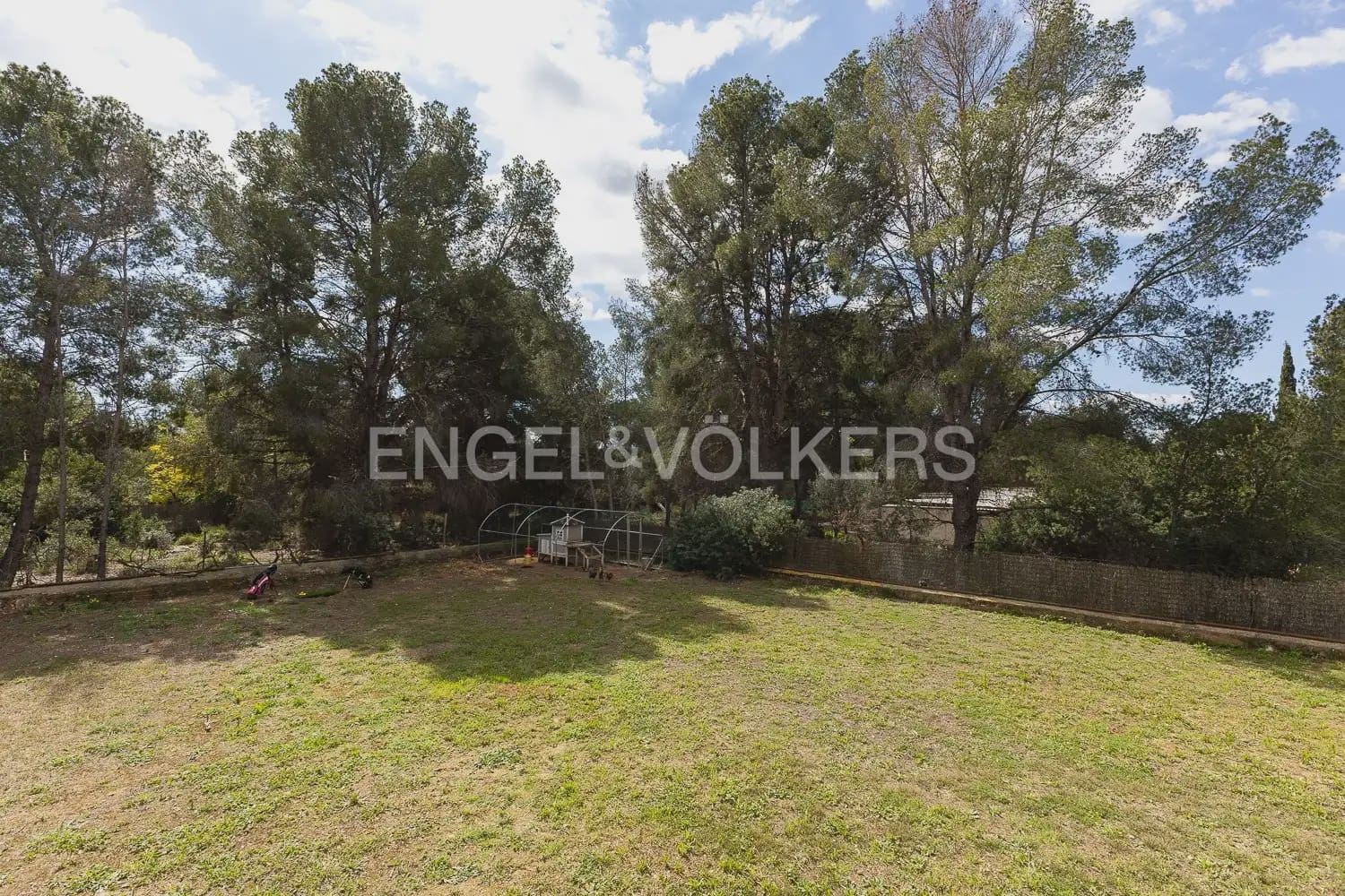 6 slaapkamer Villa te koop in Betera met zwembad garage - € 580.000 (Ref: 9965749)