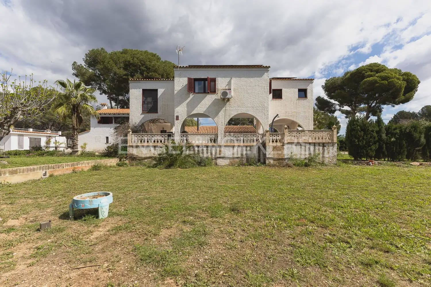 6 slaapkamer Villa te koop in Betera met zwembad garage - € 580.000 (Ref: 9965749)