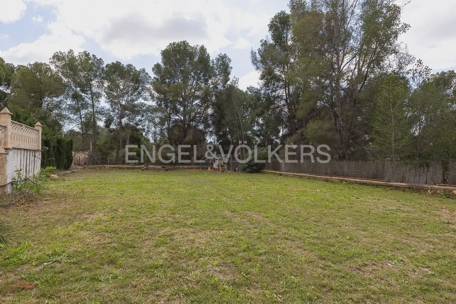 6 slaapkamer Villa te koop in Betera met zwembad garage - € 580.000 (Ref: 9965749)