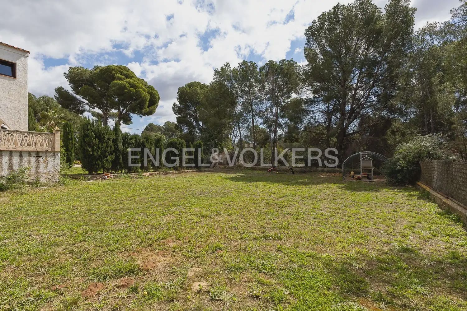 6 slaapkamer Villa te koop in Betera met zwembad garage - € 580.000 (Ref: 9965749)