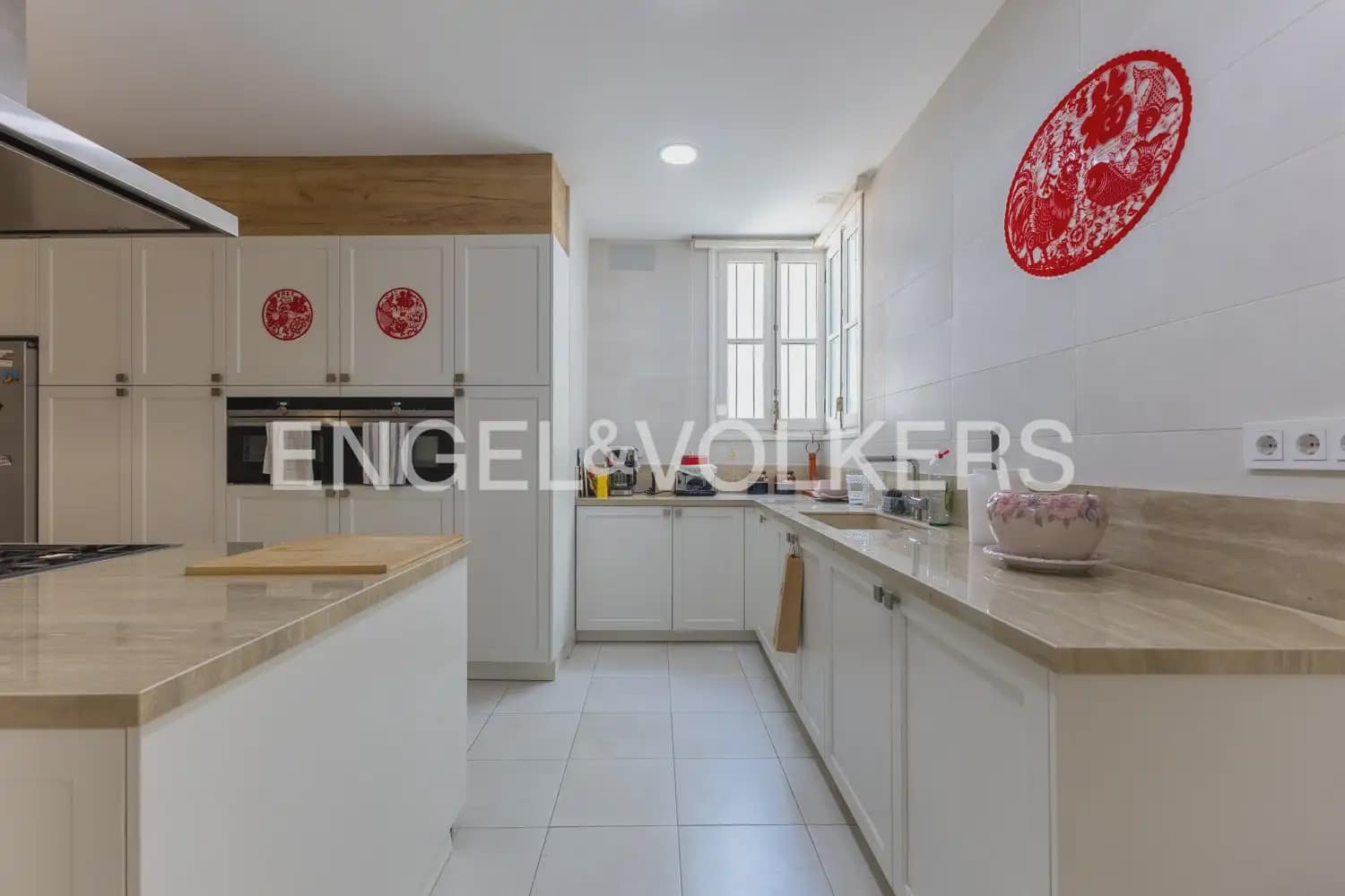 5 slaapkamer Flat te huur in Valencia stad - € 4.000 (Ref: 9965841)