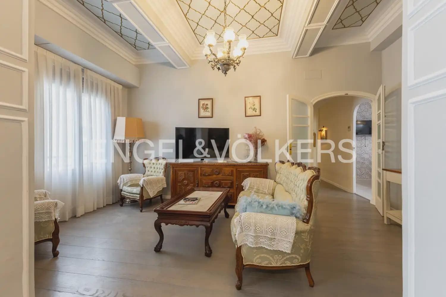 5 slaapkamer Flat te huur in Valencia stad - € 4.000 (Ref: 9965841)