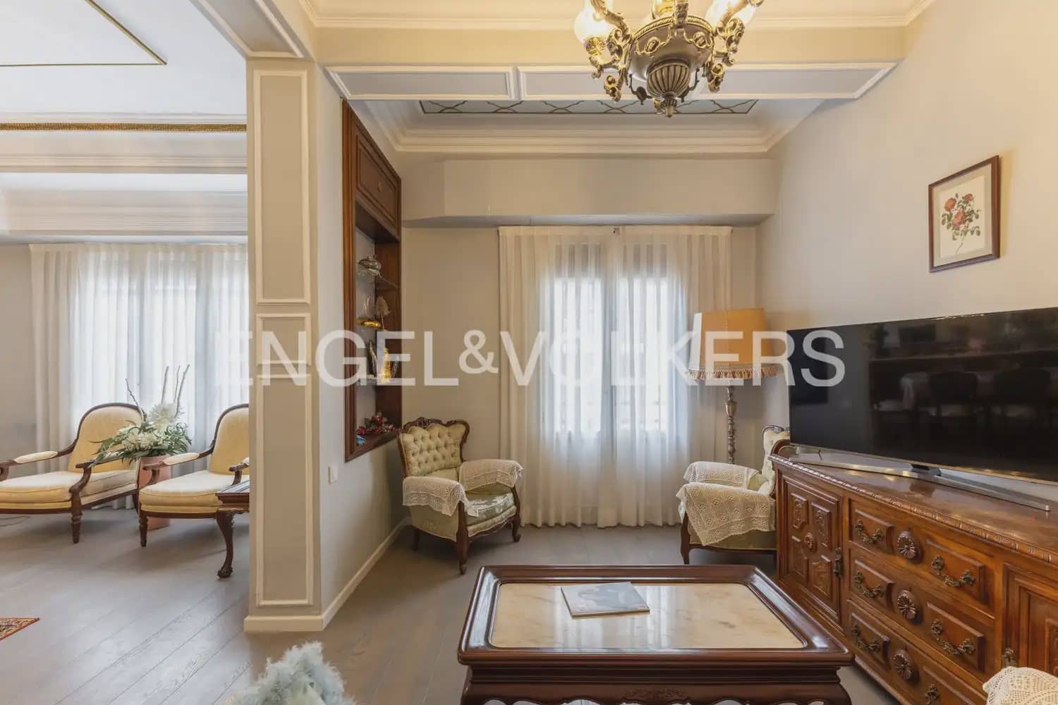 5 slaapkamer Flat te huur in Valencia stad - € 4.000 (Ref: 9965841)