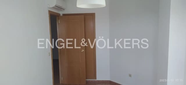Appartement de 3 chambres à louer à Cami Real, Valence ville avec piscine garage - 1 250 € (Ref: 9965842)
