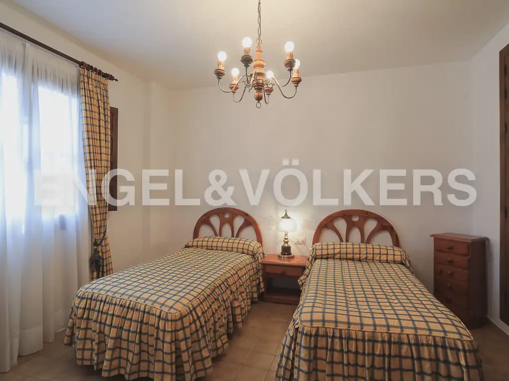 Finka/Dom wiejski na sprzedaż w Ayora - 3 450 000 € (Ref: 9965844)