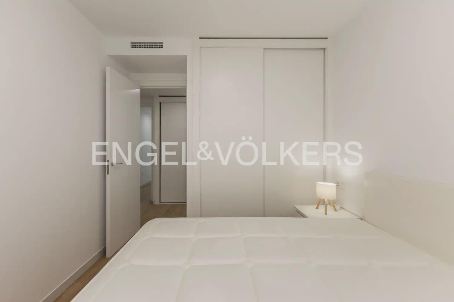 3 quarto Apartamento para arrendar em Javea / Xabia com piscina garagem - 8 000 € (Ref: 9965845)
