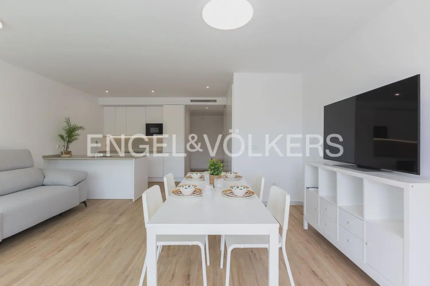 3 quarto Apartamento para arrendar em Javea / Xabia com piscina garagem - 8 000 € (Ref: 9965845)