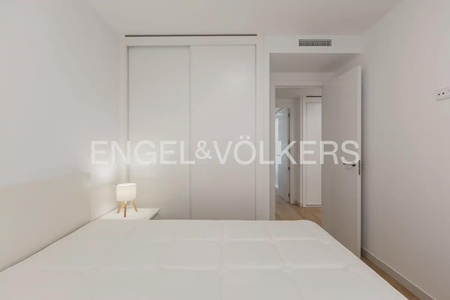 3 quarto Apartamento para arrendar em Javea / Xabia com piscina garagem - 8 000 € (Ref: 9965845)