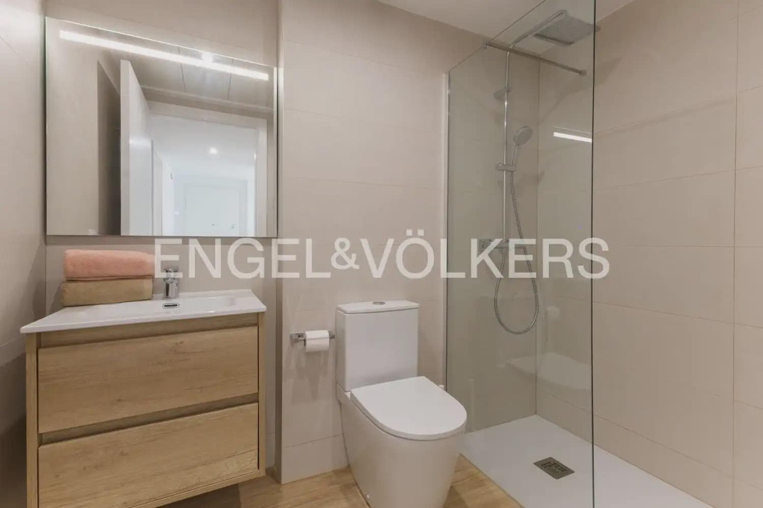 3 quarto Apartamento para arrendar em Javea / Xabia com piscina garagem - 8 000 € (Ref: 9965845)