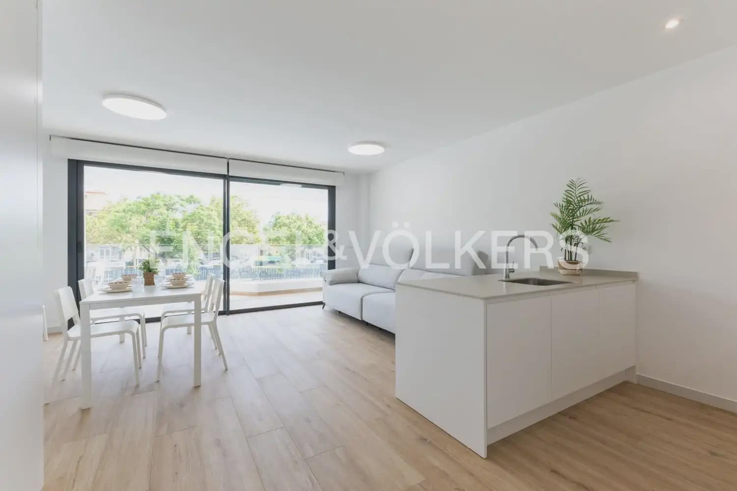 3 quarto Apartamento para arrendar em Javea / Xabia com piscina garagem - 8 000 € (Ref: 9965845)