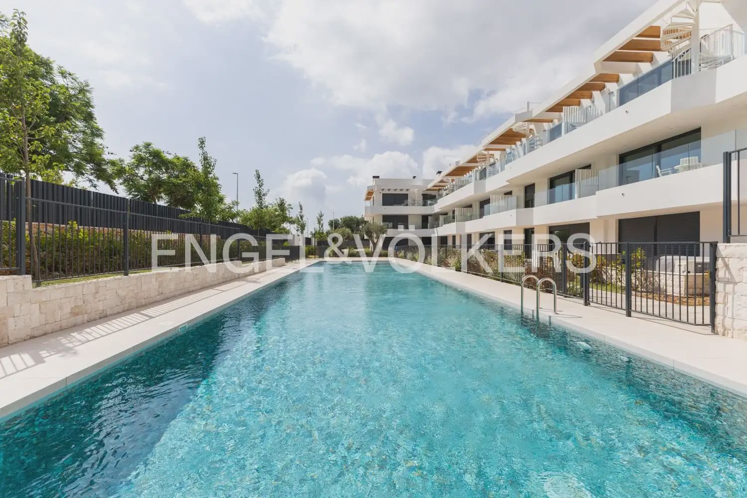3 quarto Apartamento para arrendar em Javea / Xabia com piscina garagem - 8 000 € (Ref: 9965845)