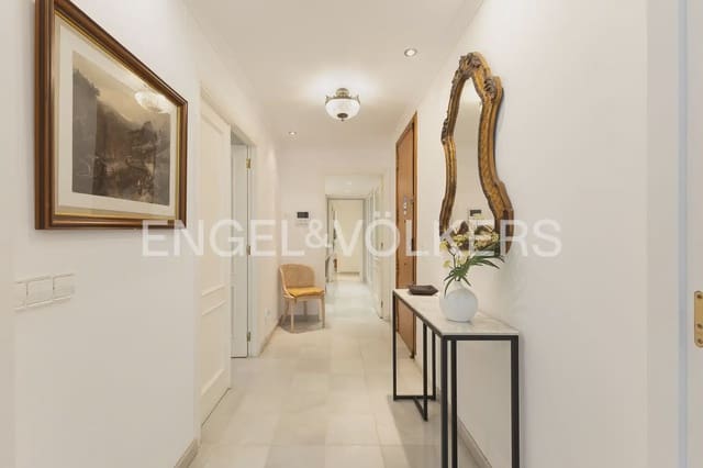 Piso de 3 habitaciones en El Pla del Remei, València ciudad en alquiler - 3.200 € (Ref: 9965920)
