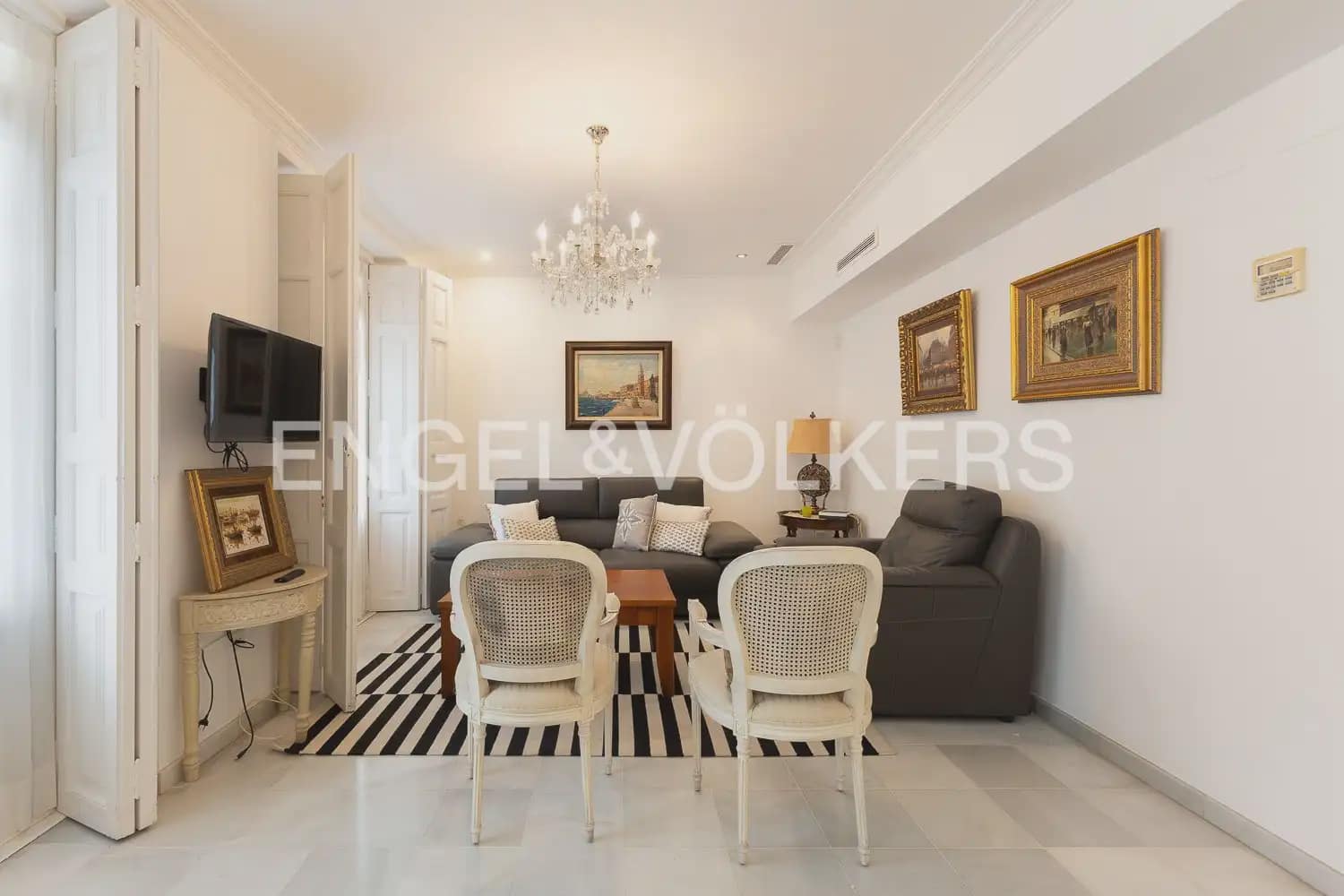 Piso de 3 habitaciones en València ciudad en alquiler - 3.200 € (Ref: 9965920)