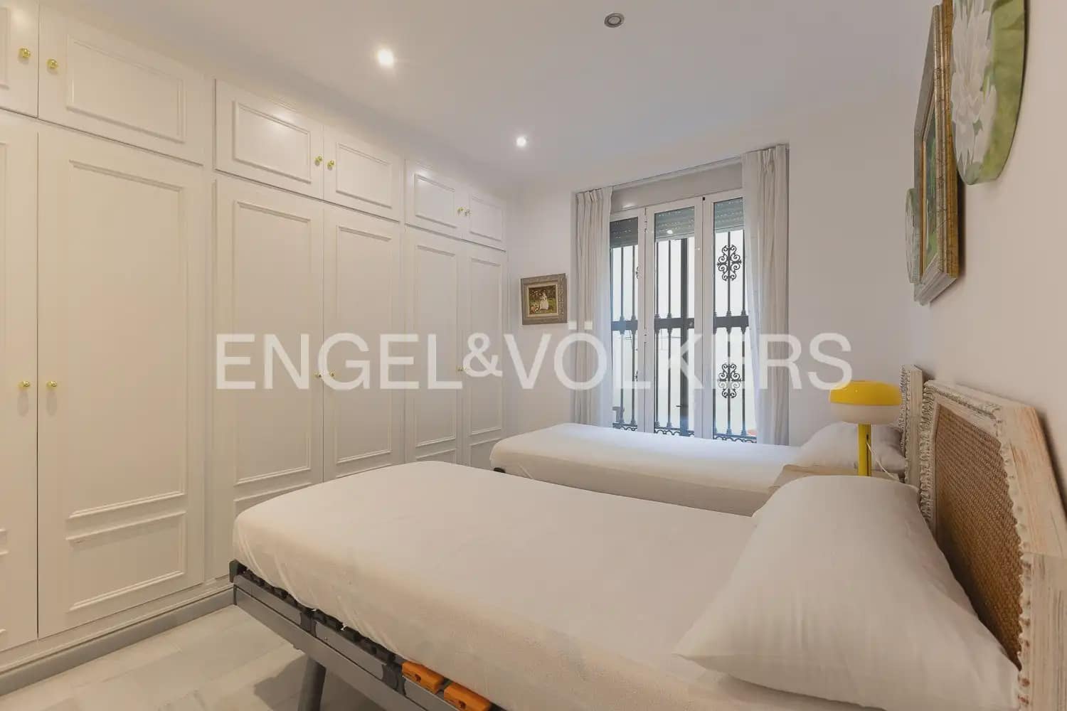 Piso de 3 habitaciones en València ciudad en alquiler - 3.200 € (Ref: 9965920)