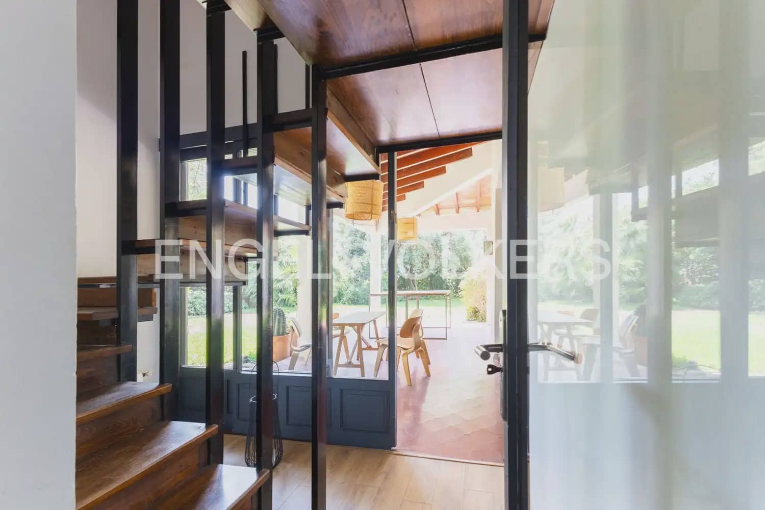 5 bedroom Villa for rent in Rocafort with pool garage - € 4,500 (Ref: 9966240)